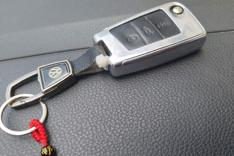 Used Volkswagen Lamando 2015 230TSI DSG Fashion Edition Vehicle Key