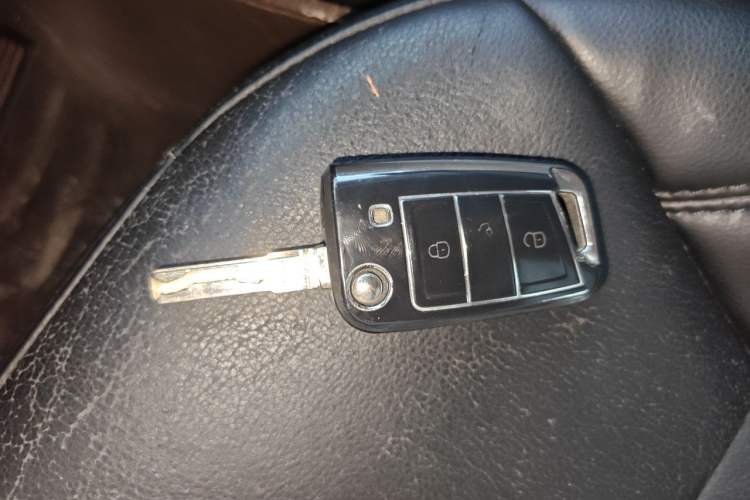 Used Volkswagen Lamando 2015 230TSI DSG Fashion Edition Vehicle Key