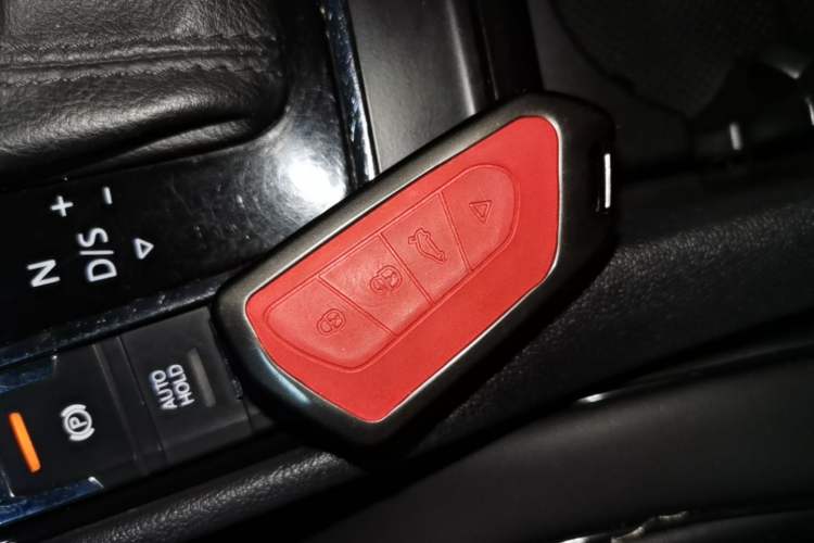 Used Volkswagen Lamando 2015 280TSI DSG Comfort Edition Vehicle Key