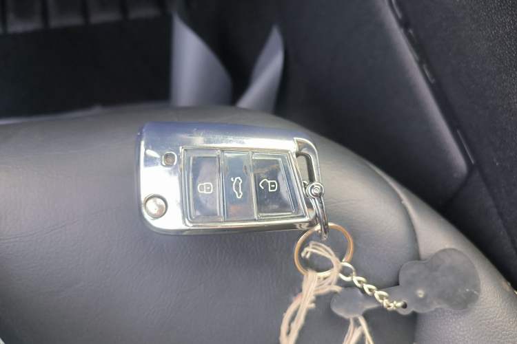Used Volkswagen Lamando 2015 280TSI DSG Comfort Edition Vehicle Key