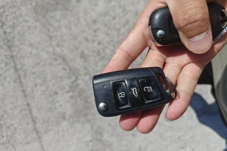 Used Volkswagen Lamando 2015 230TSI DSG Fashion Edition Vehicle Key