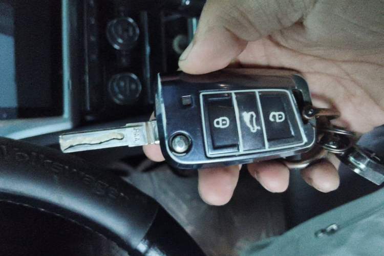 Used Volkswagen Lamando 2015 330TSI DSG Comfort Edition Vehicle Key