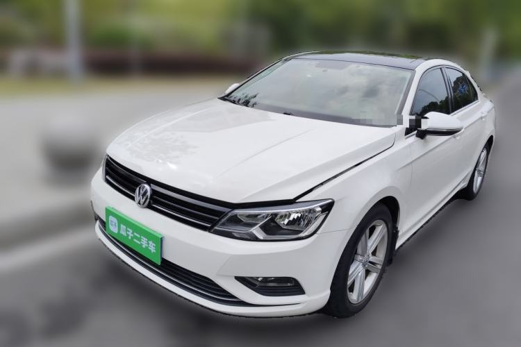 Used Volkswagen Lamando 2015 330TSI DSG Comfort Edition Guazi used car, China used car export, Used car for sale, Used  cars, Cheapest cars for sale