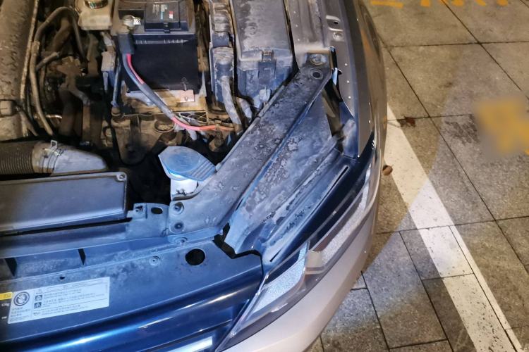 Used Volkswagen Lamando 2015 280TSI DSG Comfort Edition Engine Bay Left