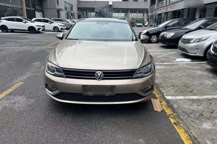 Used Volkswagen Lamando 2015 230TSI DSG Fashion Edition Exterior 1