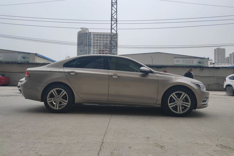 Used Volkswagen Lamando 2015 280TSI Manual Comfort Edition Exterior 2