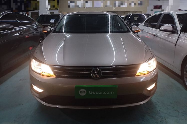 Used Volkswagen Lamando 2015 230TSI DSG Fashion Edition Front