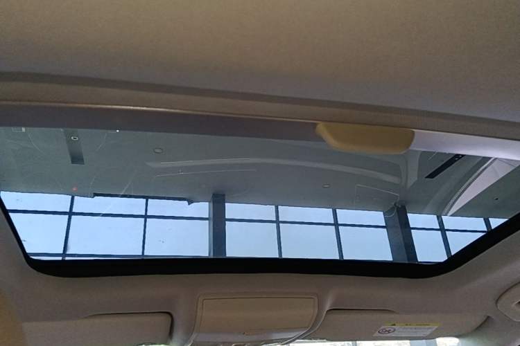 Used Volkswagen Lamando 2015 280TSI DSG Luxury Edition Headliner