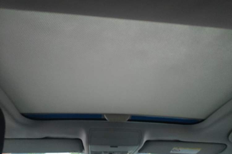 Used Volkswagen Lamando 2015 280TSI Manual Comfort Edition Headliner