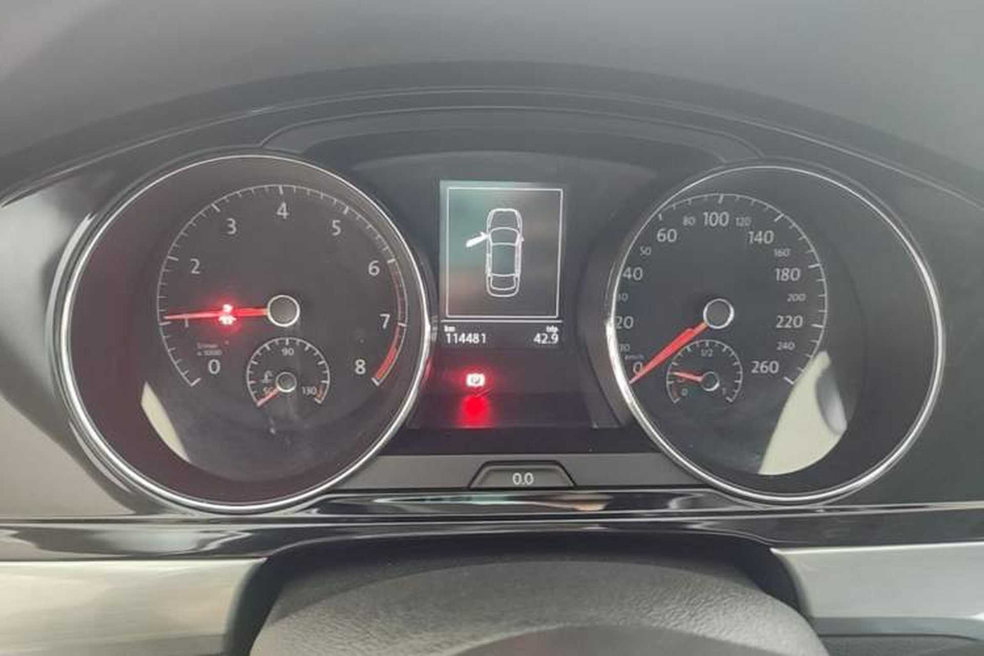 Used Volkswagen Lamando 2015 330TSI DSG Comfort Edition Instrument Cluster