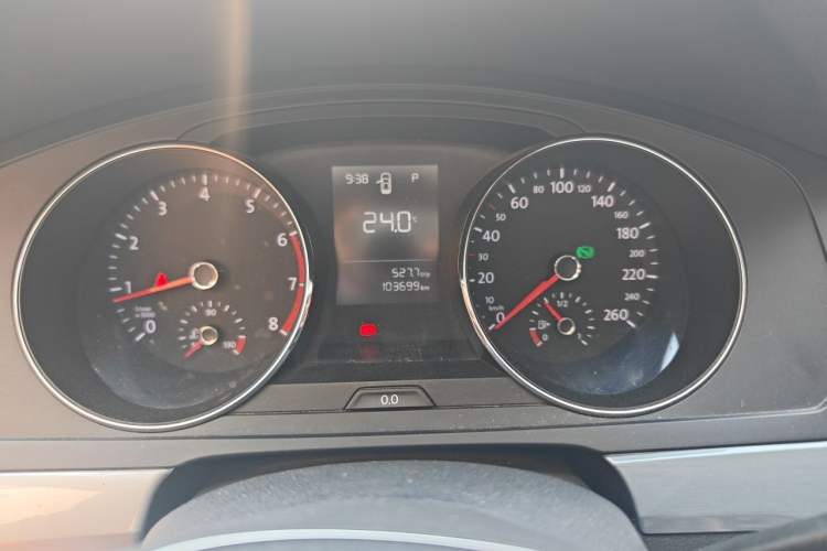 Used Volkswagen Lamando 2015 230TSI DSG Fashion Edition Instrument Cluster