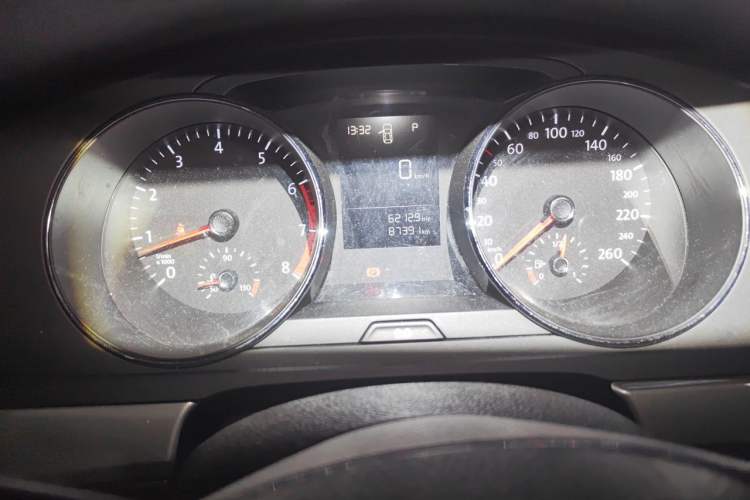 Used Volkswagen Lamando 2015 230TSI DSG Fashion Edition Instrument Cluster