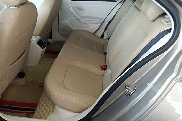 Used Volkswagen Lamando 2015 280TSI DSG Luxury Edition Left Rear Seat