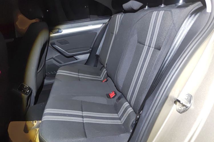 Used Volkswagen Lamando 2015 230TSI DSG Fashion Edition Left Rear Seat