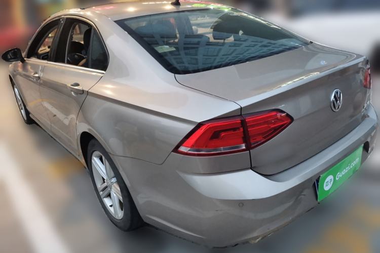 Used Volkswagen Lamando 2015 280TSI DSG Comfort Edition Rear Left 45 Deg