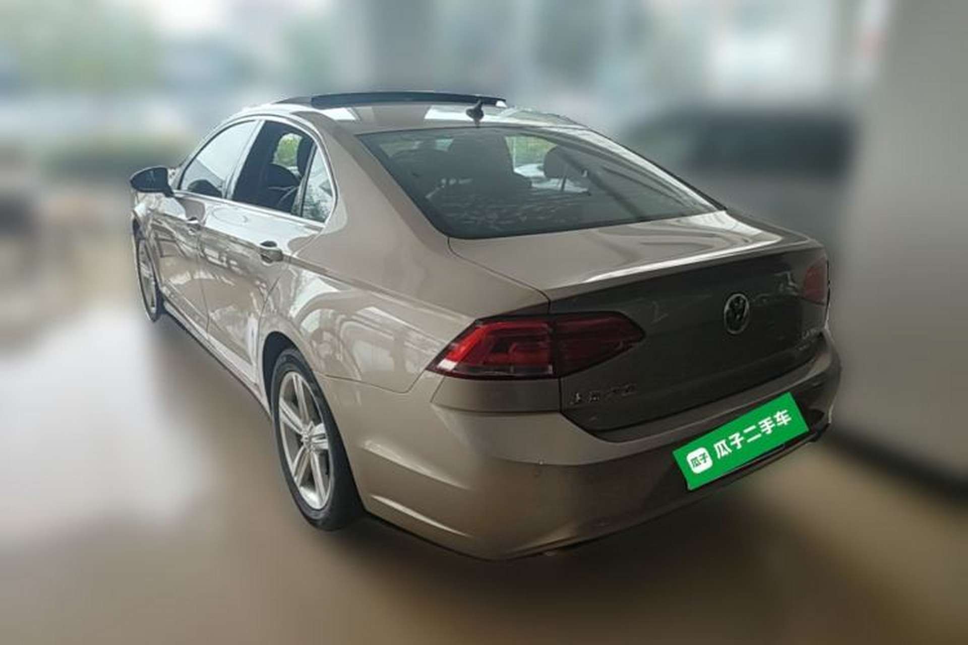 Used Volkswagen Lamando 2015 330TSI DSG Comfort Edition Rear Left 45 Deg