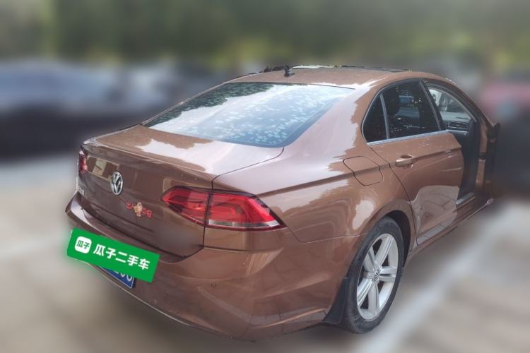 Used Volkswagen Lamando 2015 280TSI DSG Comfort Edition Rear Right 45 Deg