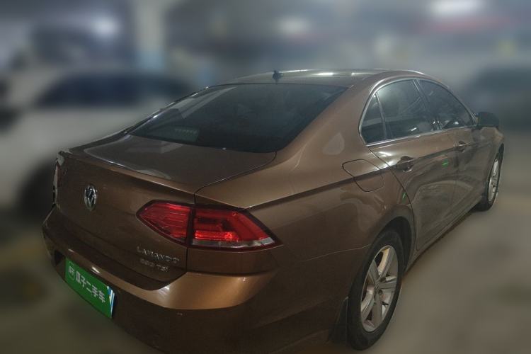 Used Volkswagen Lamando 2015 230TSI Manual Trend Edition Rear Right 45 Deg