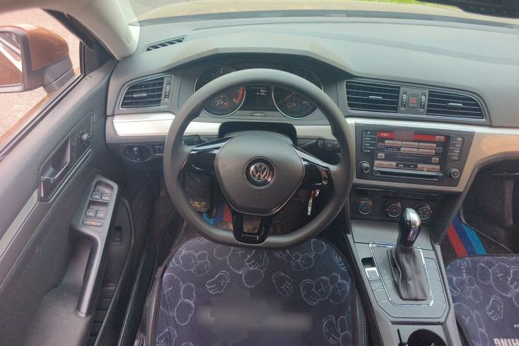 Used Volkswagen Lamando 2015 230TSI DSG Fashion Edition Steering Wheel