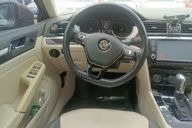 Used Volkswagen Lamando 2015 280TSI DSG Comfort Edition Steering Wheel
