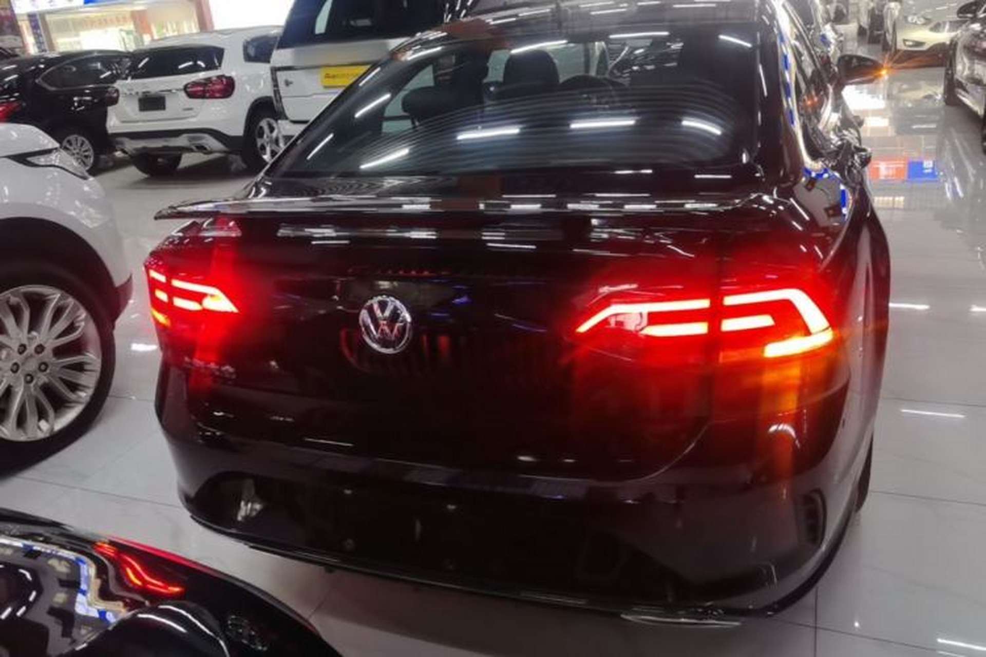 Used Volkswagen Lamando 2017 2.0T GTS Rear