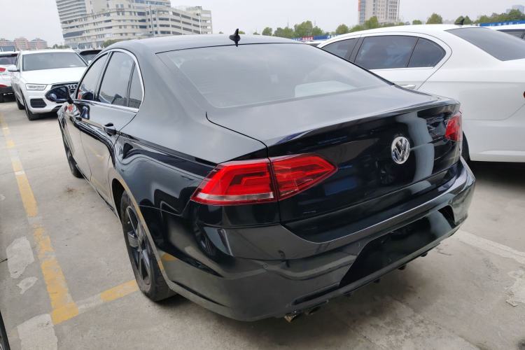 Used Volkswagen Lamando 2017 230TSI DSG Fashion Edition Rear Left 45 Deg