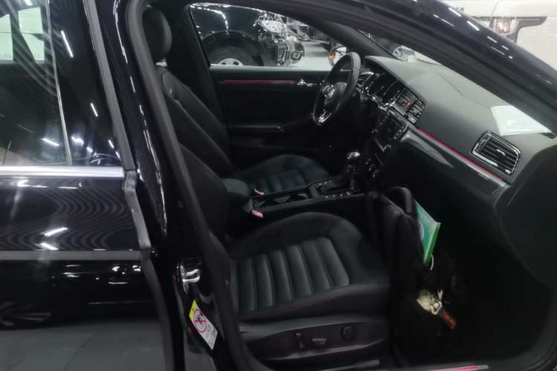 Used Volkswagen Lamando 2017 2.0T GTS Right Front Seat