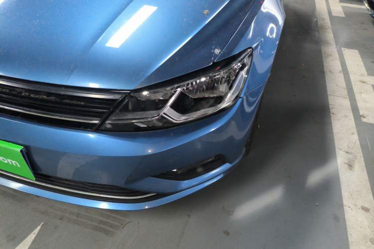 Used Volkswagen Lamando 2017 280TSI Manual Comfort Edition Left Front Headlight