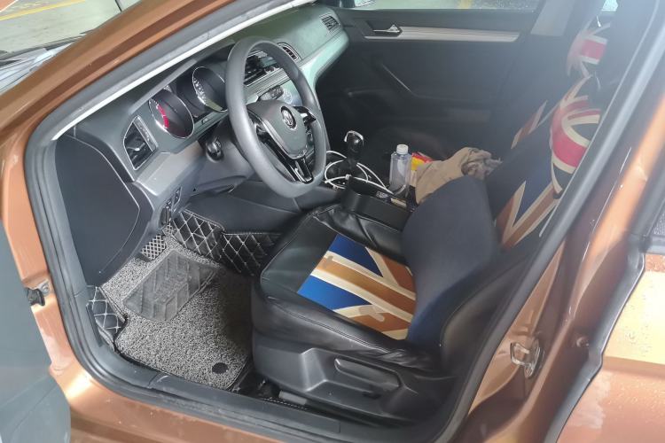 Used Volkswagen Lamando 2017 230TSI DSG Fashion Edition Driver Seat