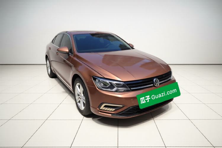 Used Volkswagen Lamando 2017 230TSI DSG Fashion Edition Exterior 2
