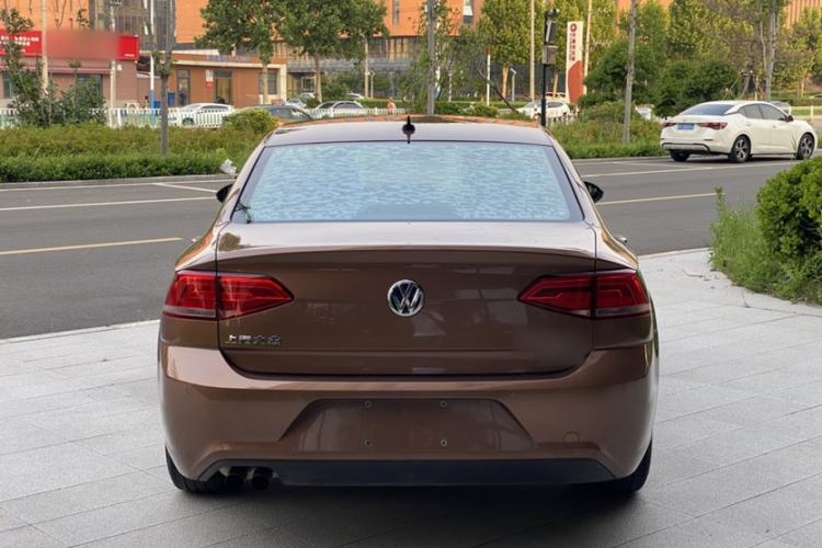Used Volkswagen Lamando 2017 230TSI Manual Trend Edition Exterior 3