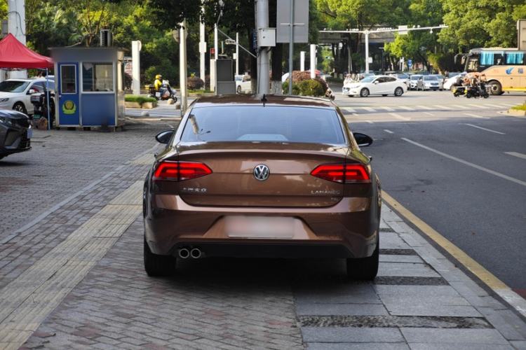 Used Volkswagen Lamando 2017 230TSI DSG Fashion Edition Exterior 4