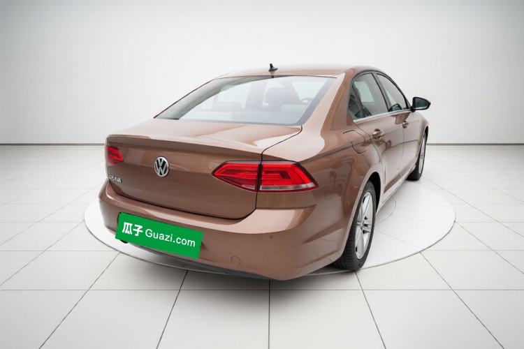 Used Volkswagen Lamando 2017 280TSI DSG Comfort Edition Exterior 5