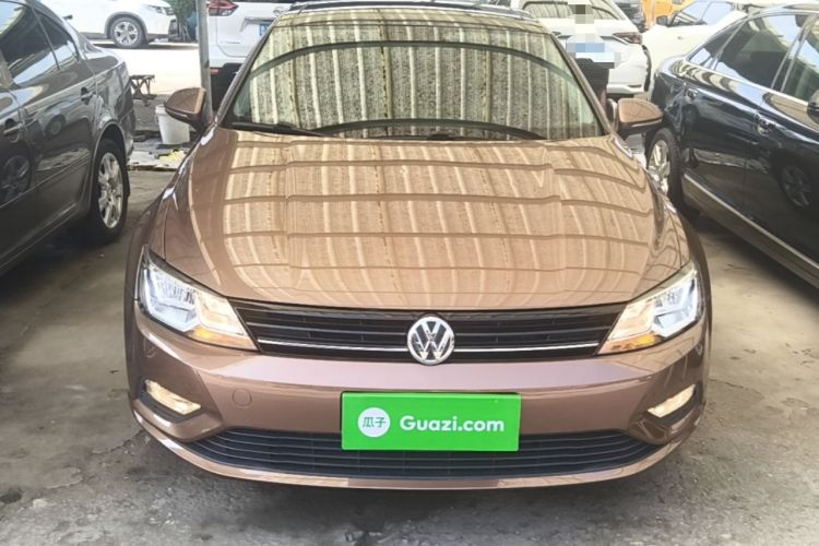 Used Volkswagen Lamando 2017 230TSI DSG Fashion Edition Front