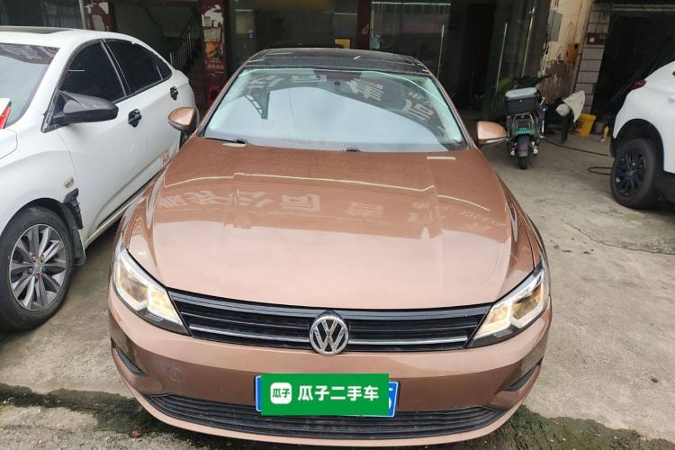 Used Volkswagen Lamando 2017 230TSI DSG Fashion Edition Front