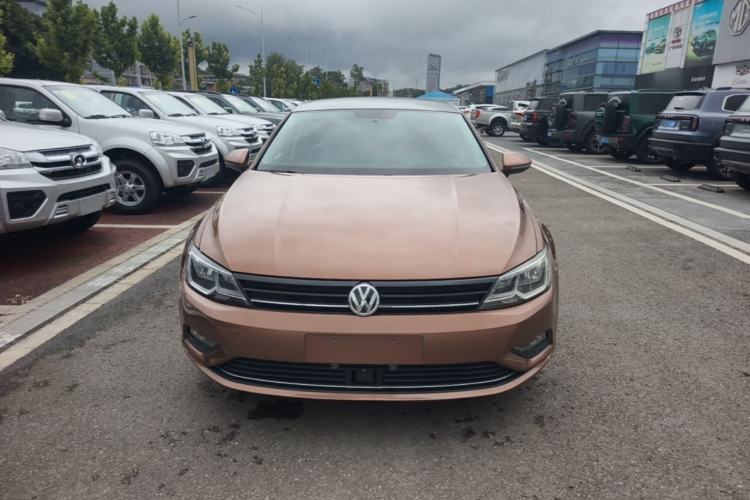 Used Volkswagen Lamando 2017 230TSI DSG Fashion Edition Front