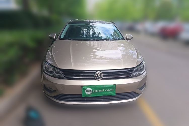 Used Volkswagen Lamando 2017 230TSI DSG Fashion Edition Front