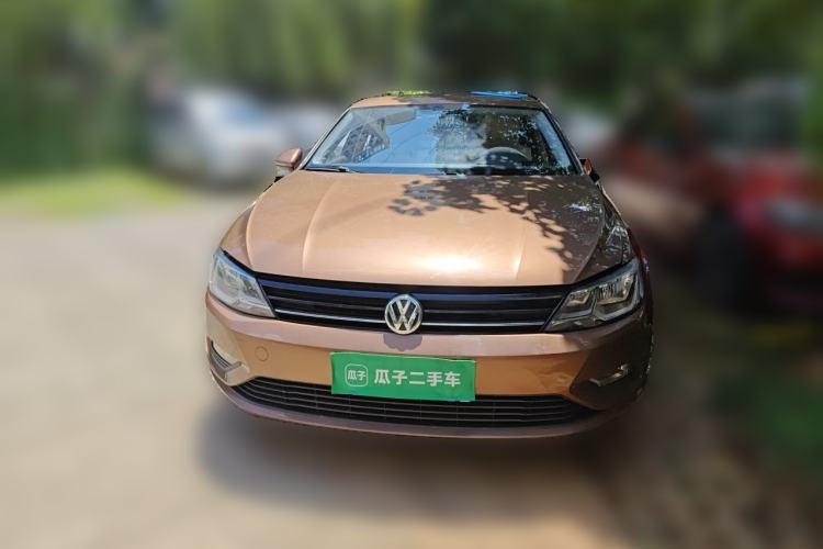 Used Volkswagen Lamando 2017 230TSI DSG Fashion Edition Front