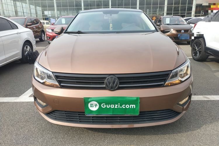 Used Volkswagen Lamando 2017 230TSI DSG Fashion Edition Front