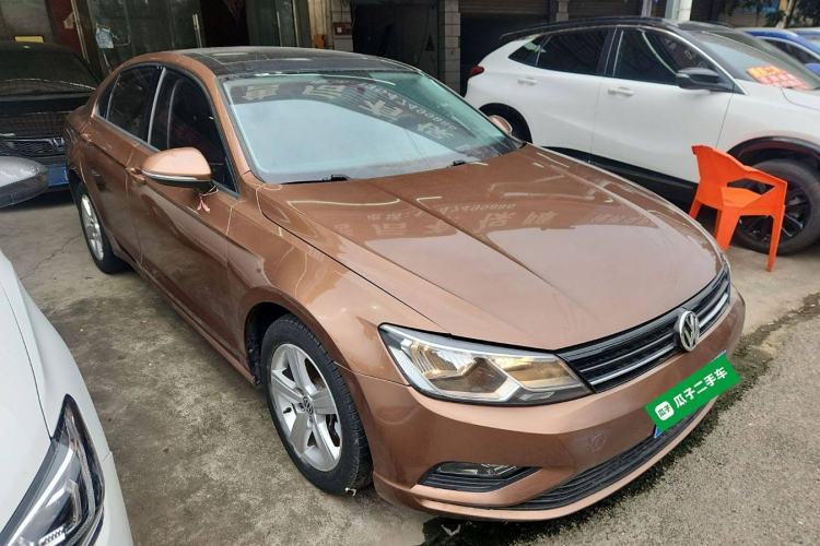 Used Volkswagen Lamando 2017 230TSI DSG Fashion Edition Front Right 45 Deg