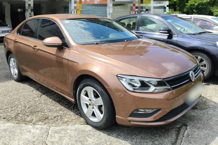 Used Volkswagen Lamando 2017 230TSI DSG Fashion Edition Front Right 45 Deg