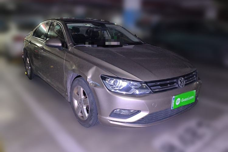 Used Volkswagen Lamando 2017 230TSI DSG Fashion Edition Front Right 45 Deg