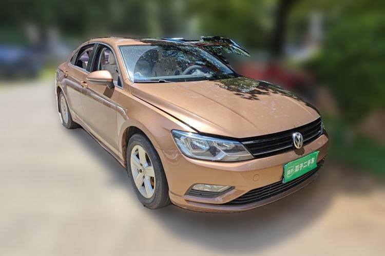 Used Volkswagen Lamando 2017 230TSI DSG Fashion Edition Front Right 45 Deg
