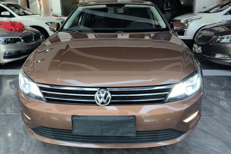 Used Volkswagen Lamando 2017 230TSI DSG Fashion Edition Front
