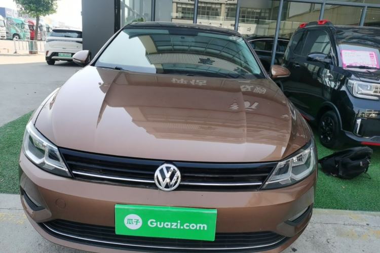 Used Volkswagen Lamando 2017 280TSI DSG Comfort Edition Front