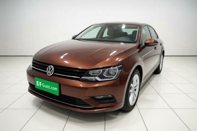 Ojetý Volkswagen Lamando 2017 280TSI DSG Comfort Edition