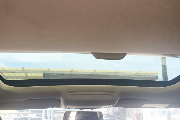 Used Volkswagen Lamando 2017 230TSI DSG Fashion Edition Headliner