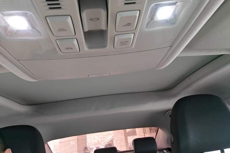 Used Volkswagen Lamando 2017 230TSI DSG Fashion Edition Headliner