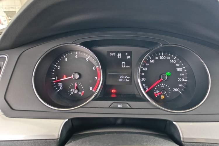 Used Volkswagen Lamando 2017 230TSI DSG Fashion Edition Instrument Cluster