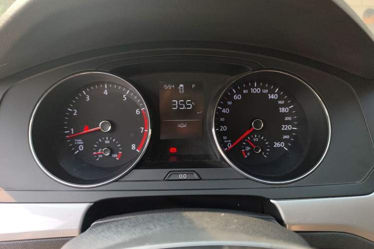 Used Volkswagen Lamando 2017 230TSI DSG Fashion Edition Instrument Cluster